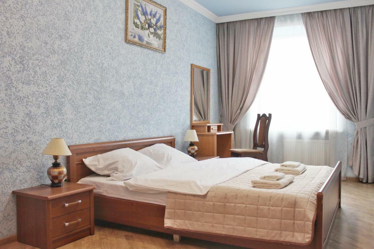 Квартира В Центрі Львова Вулиця Міцкевича 5, Простора З Гарним Видом На Місто ภายนอก รูปภาพ