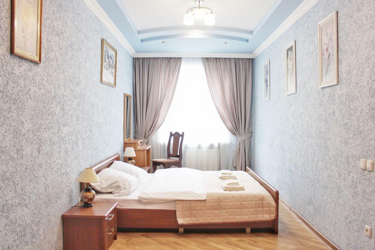 Квартира В Центрі Львова Вулиця Міцкевича 5, Простора З Гарним Видом На Місто ภายนอก รูปภาพ